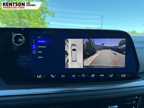 Used 2025 Chevrolet Suburban RST w/ RST Capability Package AWD/4WD image 25