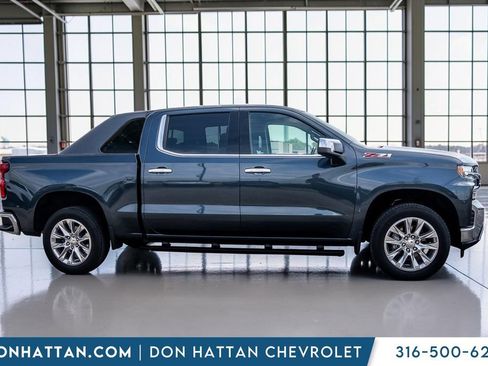 Used 2022 Chevrolet Silverado 1500 LTZ AWD/4WD image 31
