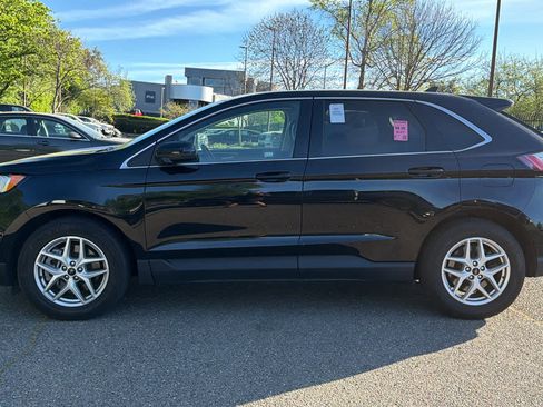 Used 2023 Ford Edge SEL image 8