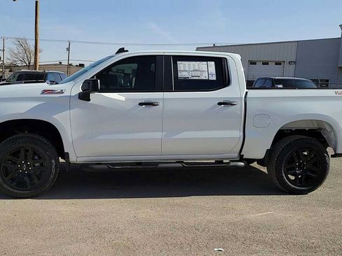 Used 2026 Chevrolet Silverado 1500 Custom Trail Boss w/ Turbomax Blackout Package AWD/4WD image 5