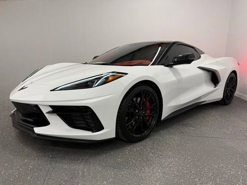 Used 2023 Chevrolet Corvette Stingray w/ Z51 Performance Package image 7