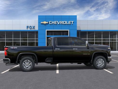 New 2026 Chevrolet Silverado 3500 LTZ w/ LTZ Premium Package AWD/4WD image 5
