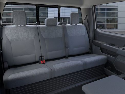 New 2026 Ford F250 XLT w/ XLT Premium Package image 12