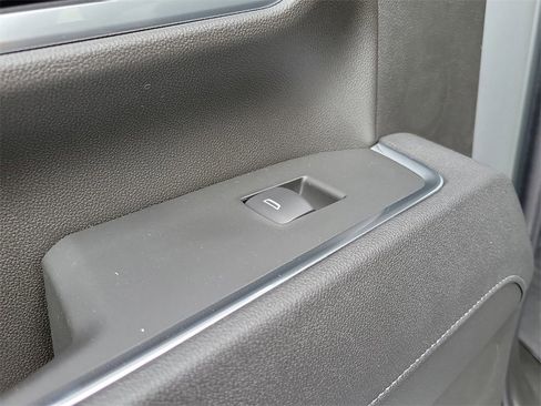 New 2025 GMC Sierra 3500 SLT w/ SLT Premium Package image 15