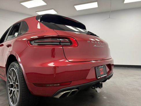 Used 2015 Porsche Macan Turbo w/ Premium Package Plus AWD/4WD image 19