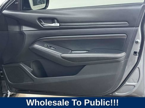 Used 2019 Nissan Altima 2.5 SR w/ SR Premium Package FWD image 26