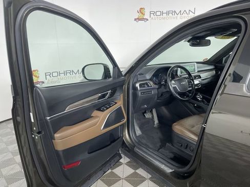 Used 2022 Kia Telluride SX w/ SX Prestige Package image 19