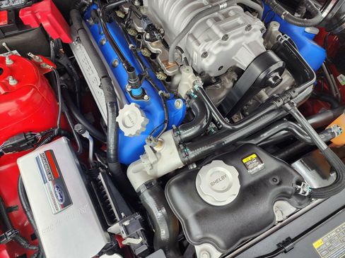 Used 2011 Ford Mustang Shelby GT500 w/ SVT Performance Pkg RWD image 18