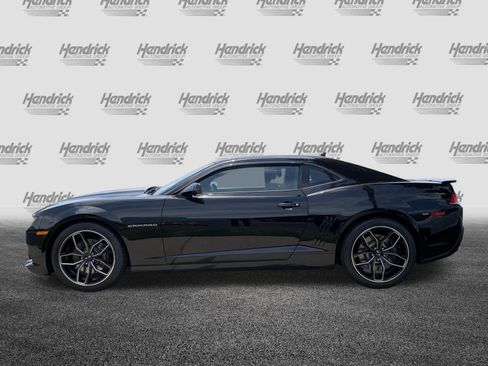 Used 2015 Chevrolet Camaro SS w/ RS Package RWD image 7