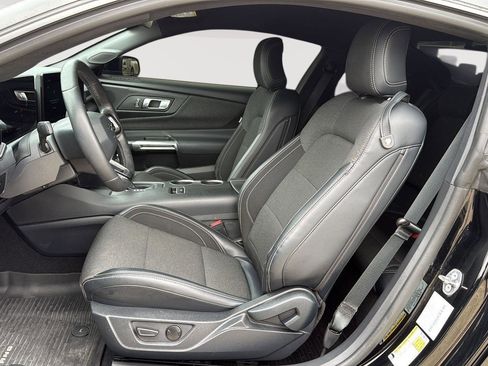 Used 2024 Ford Mustang EcoBoost image 10