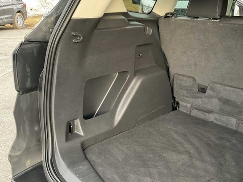 Used 2018 Ford Escape SE image 52