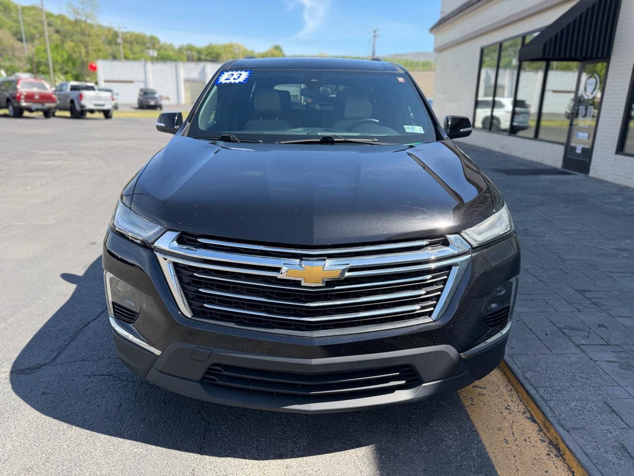 Used 2023 Chevrolet Traverse LT w/ LPO, Floor Liner Package AWD/4WD image 7