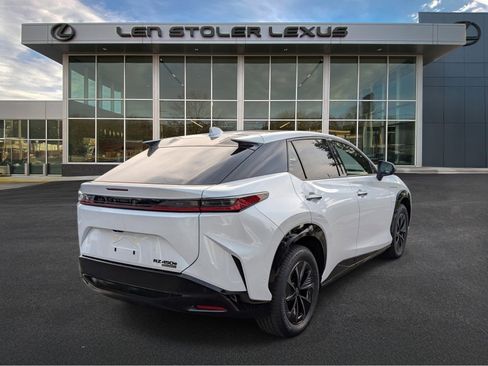 New 2026 Lexus RZ 450e AWD image 2
