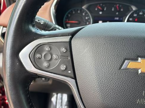 Used 2021 Chevrolet Traverse High Country AWD/4WD image 23