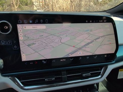 New 2026 Chevrolet Equinox EV LT image 21