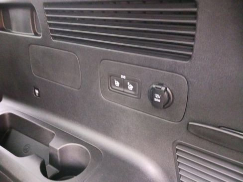 Used 2025 Kia Sorento S w/ Panoramic Sunroof Package image 31