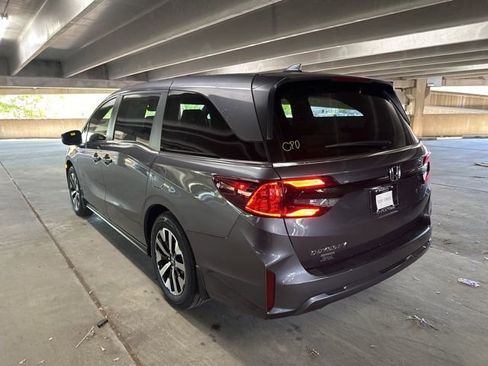 Used 2026 Honda Odyssey EX-L image 6
