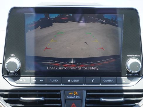 Used 2023 Nissan Altima 2.5 SV FWD image 18