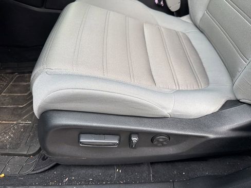 Used 2018 Honda CR-V EX image 7