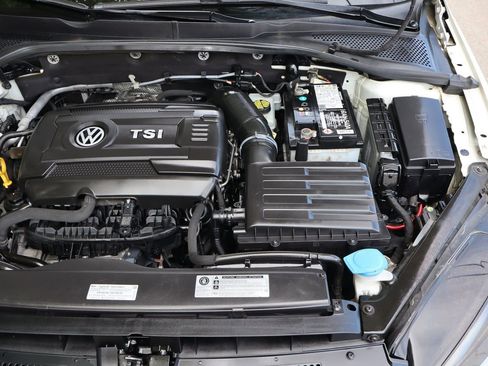 Used 2018 Volkswagen Golf Alltrack S AWD/4WD image 40