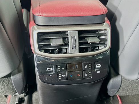 Used 2025 Lexus RX 500h F Sport w/ Convenience Package AWD/4WD image 27