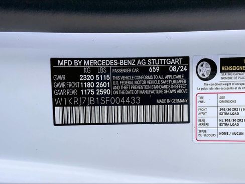 Used 2025 Mercedes-Benz AMG GT 63 image 28