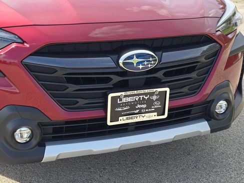 Certified 2025 Subaru Outback Limited AWD/4WD image 5