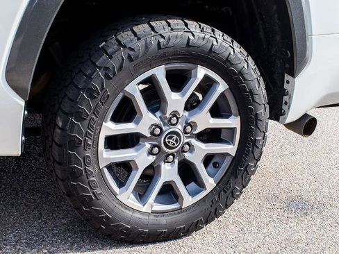 Used 2022 Toyota Tundra 1794 Edition image 5