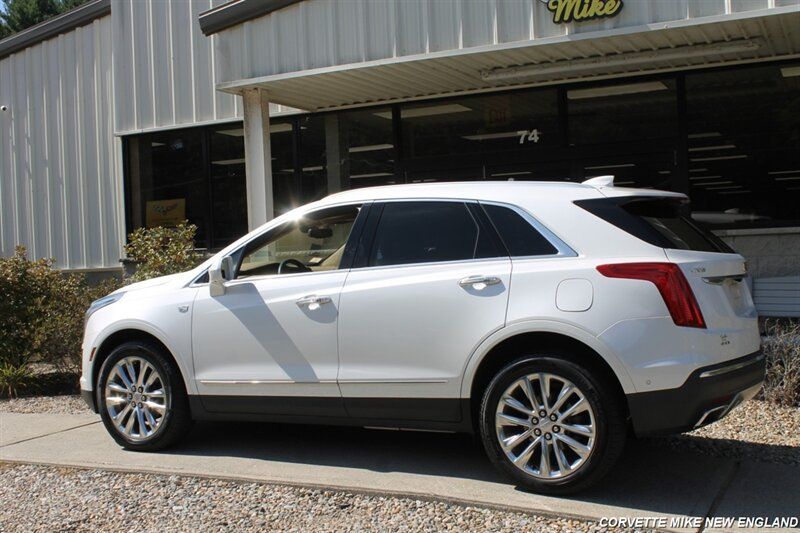 Used 2017 Cadillac XT5 Platinum w/ Driver Assist Package AWD/4WD image 7
