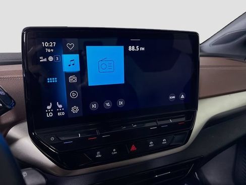 Certified 2023 Volkswagen ID.4 Pro AWD/4WD image 17