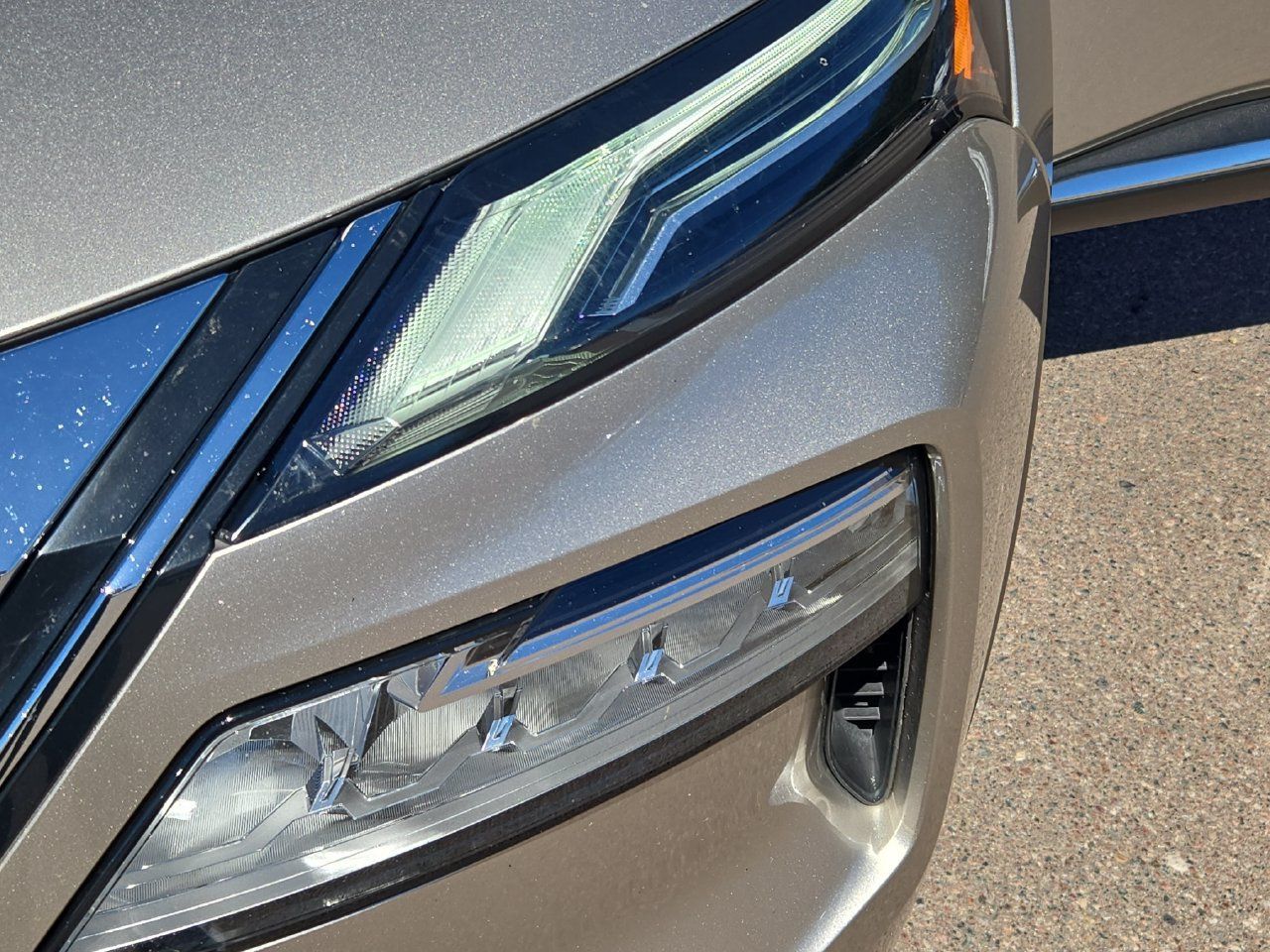 Used 2022 Nissan Rogue Platinum w/ Head-Up Display Package FWD image 23