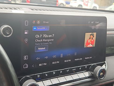 Used 2023 Chevrolet Colorado Z71 w/ Z71 Convenience Package 2 AWD/4WD image 16