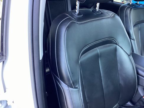 Used 2023 Jeep Grand Cherokee 4xe image 18