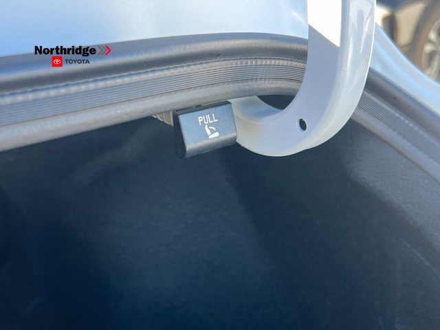 Used 2026 Hyundai Elantra Sport FWD image 31