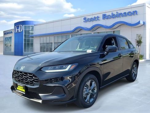 New 2026 Honda HR-V LX image 2