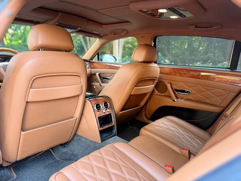 Used 2016 Bentley Flying Spur V8 AWD/4WD image 37