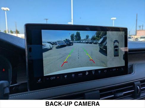 New 2025 Lincoln Corsair Reserve image 11