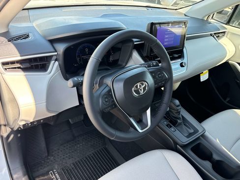 New 2026 Toyota Corolla Cross LE image 7