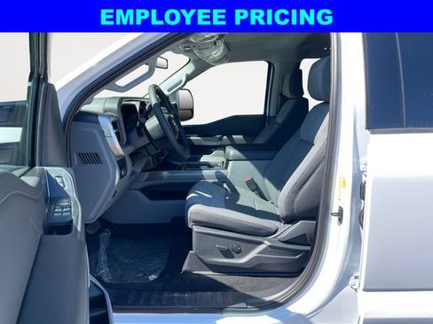 New 2026 Ford F350 XLT w/ XLT Premium Package AWD/4WD image 9