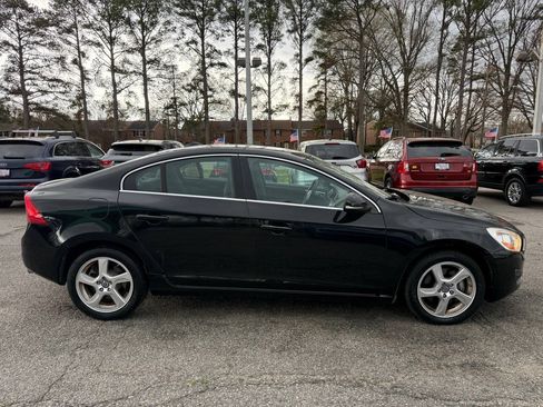 Used 2013 Volvo S60 T5 FWD image 6