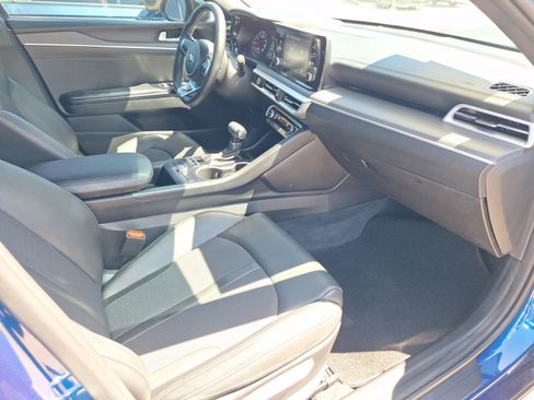 Used 2021 Kia K5 GT-Line FWD image 32