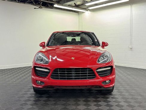 Used 2013 Porsche Cayenne GTS image 5