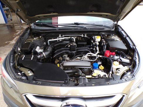Used 2020 Subaru Outback Premium AWD/4WD image 22