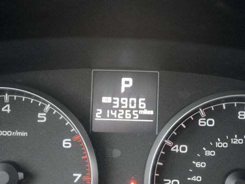 Used 2014 Subaru Outback 2.5i w/ Alloy Wheel Package image 26