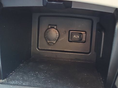 Used 2009 Toyota Camry LE image 20