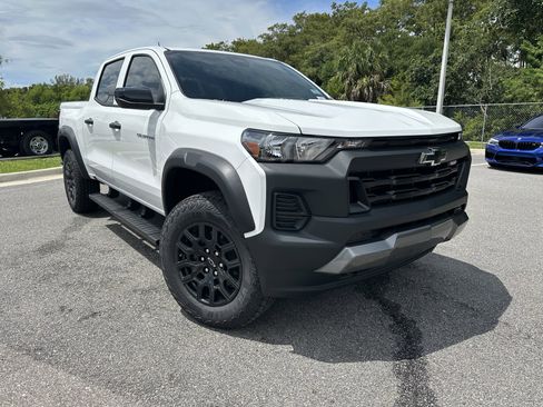 New 2026 Chevrolet Colorado Trail Boss AWD/4WD image 2