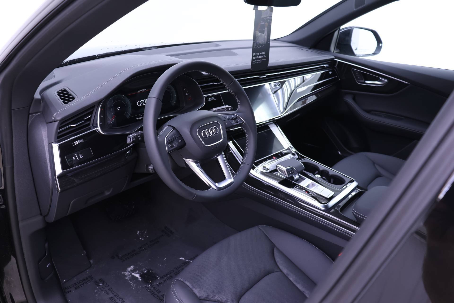 Certified 2026 Audi Q8 Premium Plus w/ Premium Plus Package AWD/4WD image 6