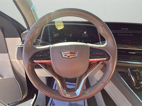 Used 2021 Cadillac Escalade Sport Platinum image 36