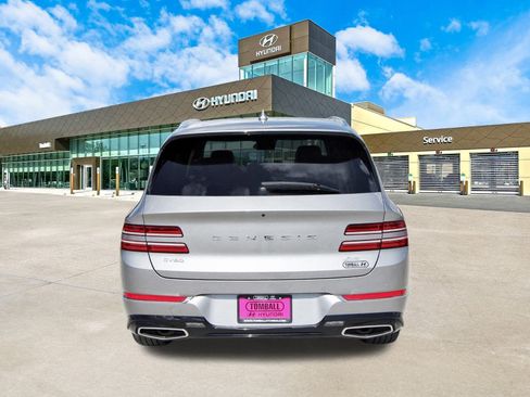 Used 2022 Genesis GV80 2.5T w/ Prestige Package 04 image 7