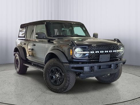 Certified 2024 Ford Bronco Wildtrak AWD/4WD image 1